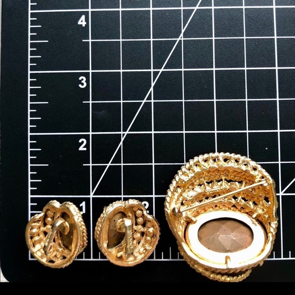 Vintage Corocraft Rhinestone Brooch & Earrings Demi Set - Picture 3 of 7